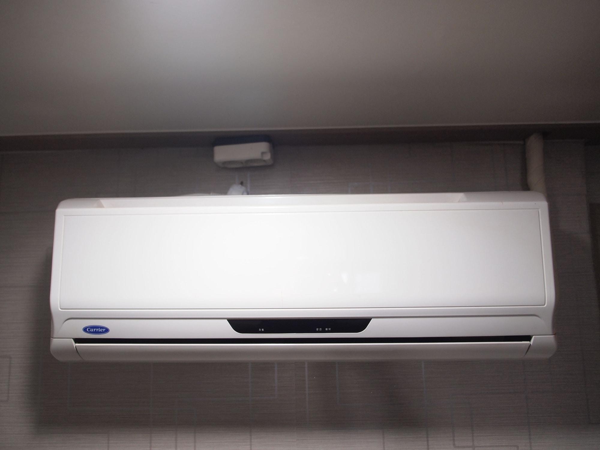 Hostel J Stay Seoul Exterior photo
