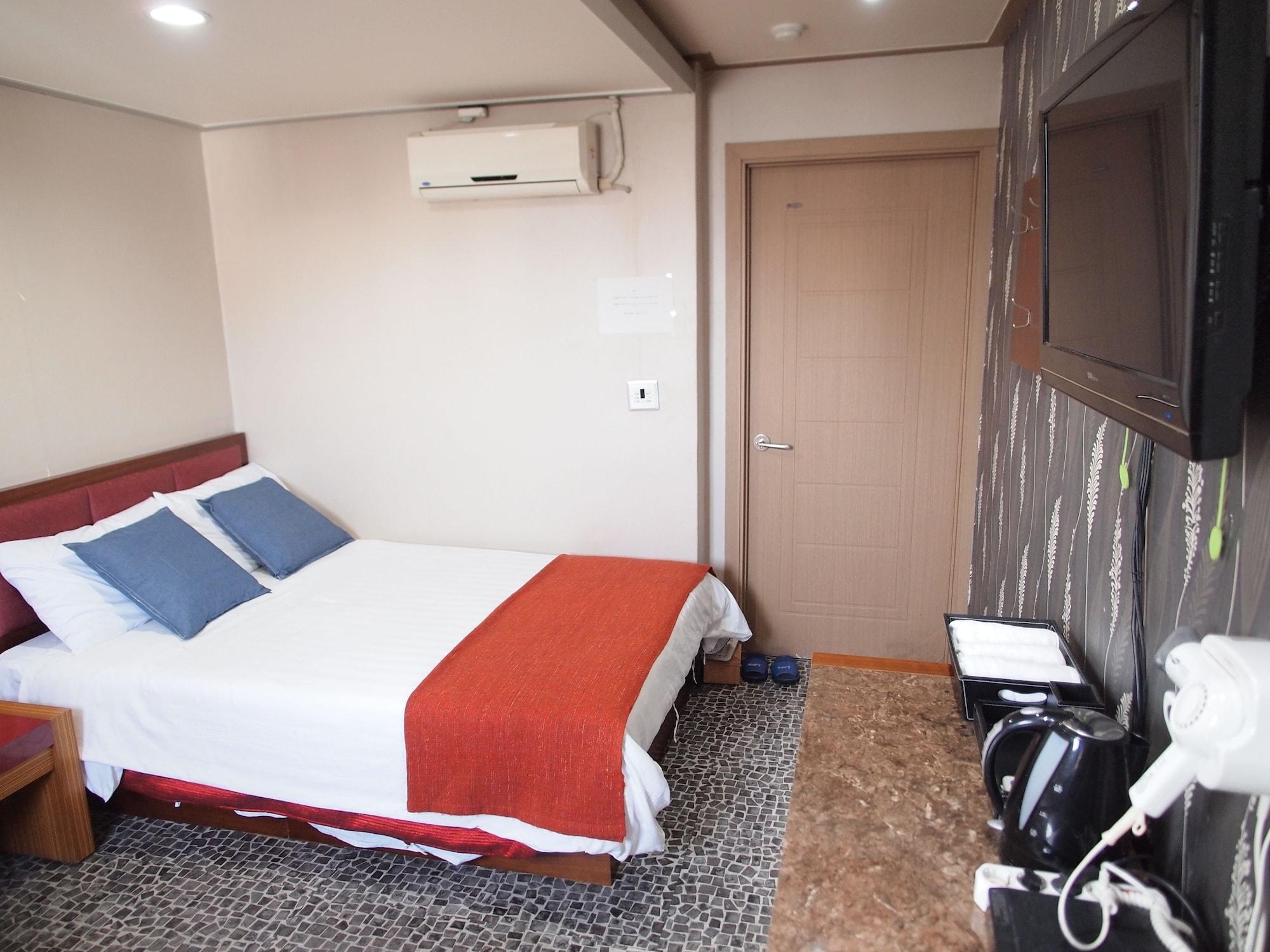 Hostel J Stay Seoul Exterior photo