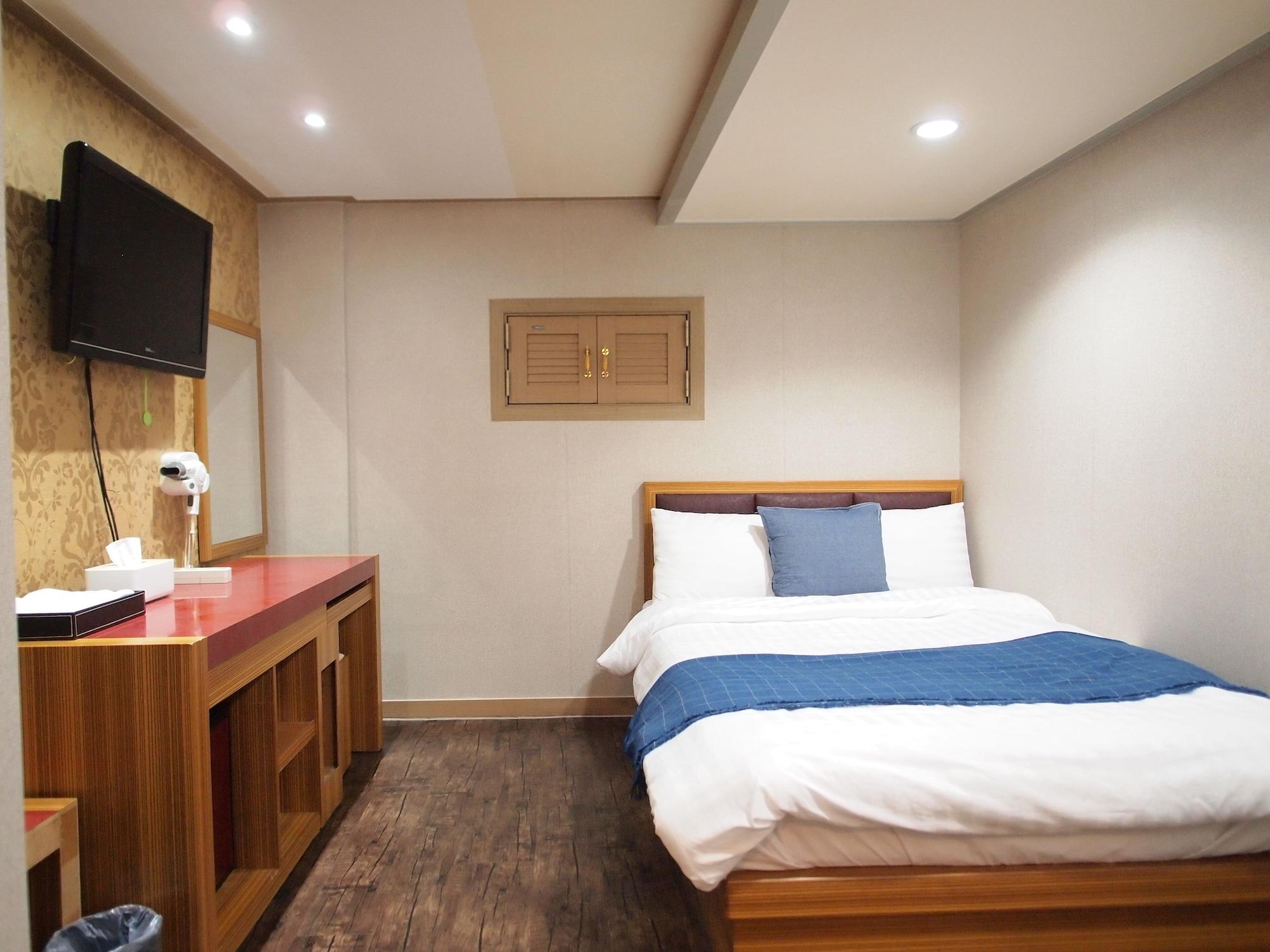 Hostel J Stay Seoul Exterior photo