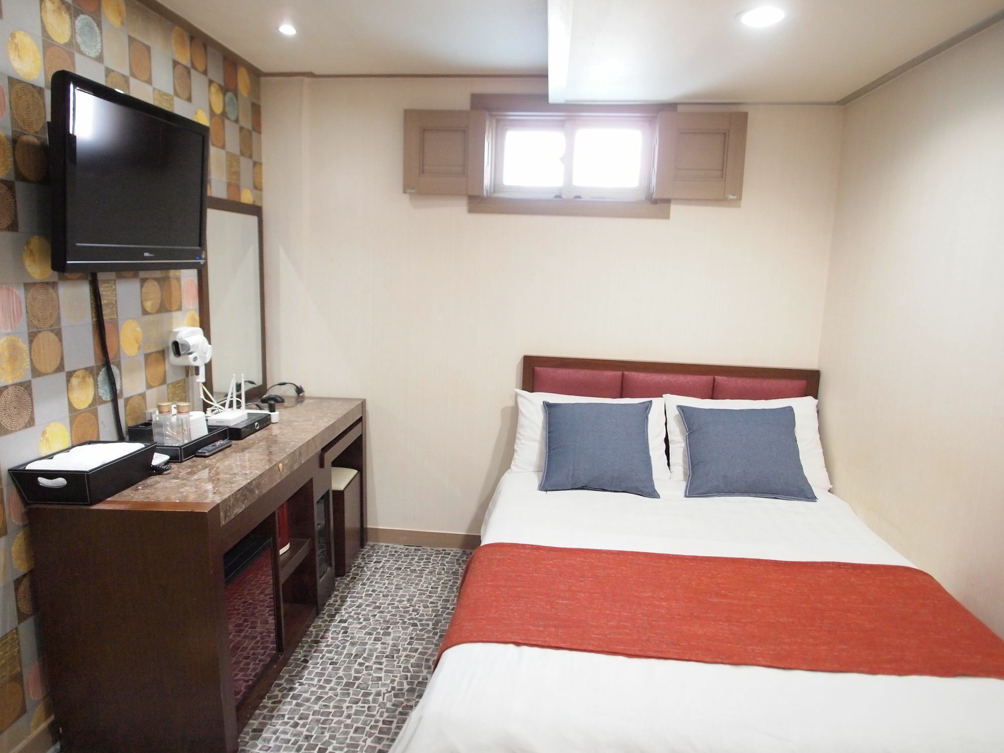 Hostel J Stay Seoul Exterior photo